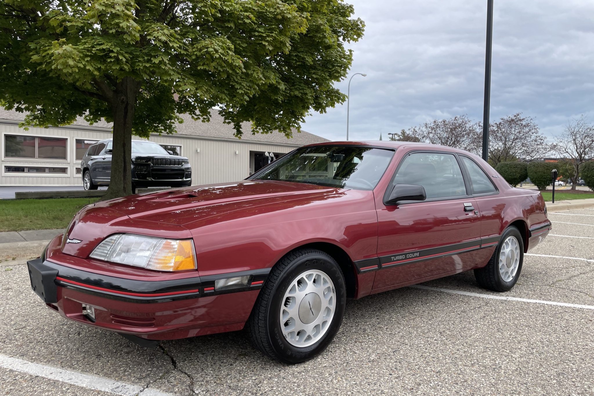 1988 Ford Thunderbird VIN 1FABP64T6JH121331 Hagerty Valuation Tools